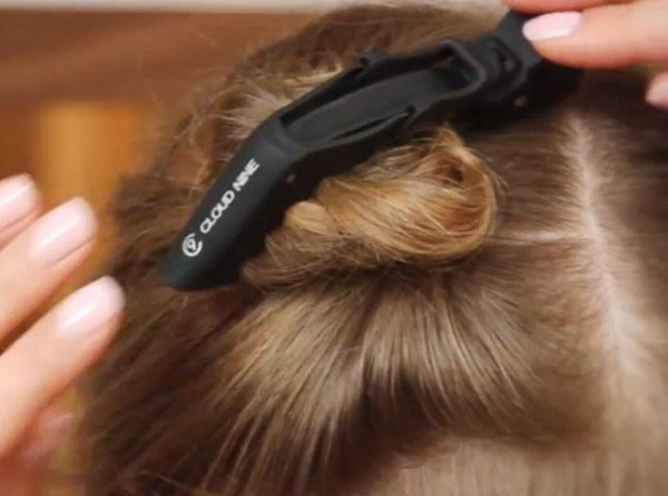 Crocodile clips of Cloud Nine