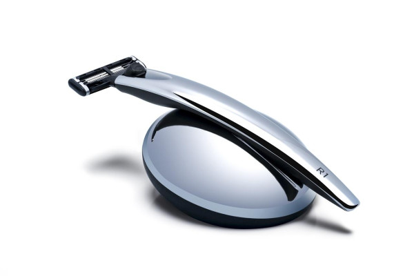 Bolin Webb R1 Chrome Gift Set with Razor & Stand