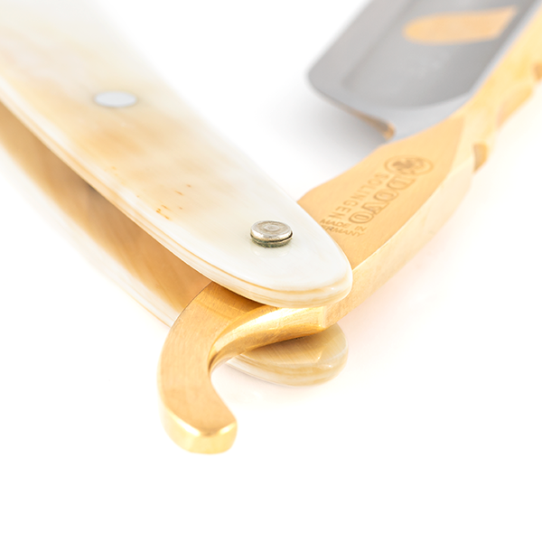 Straight razor 6/8" Carbon | Bismarck | gold-coloured inlay